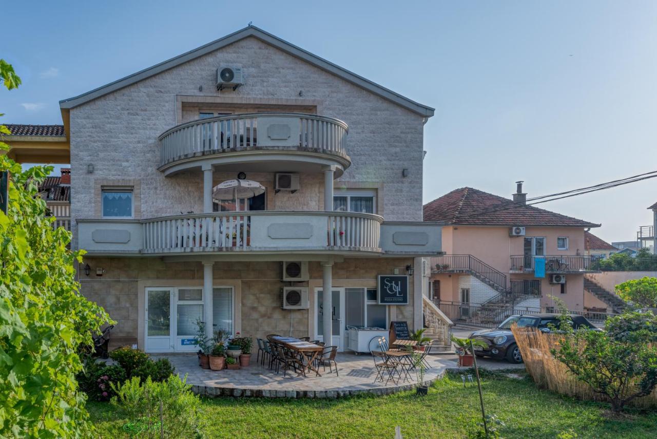 Apartments Vujosevic Tivat Ngoại thất bức ảnh